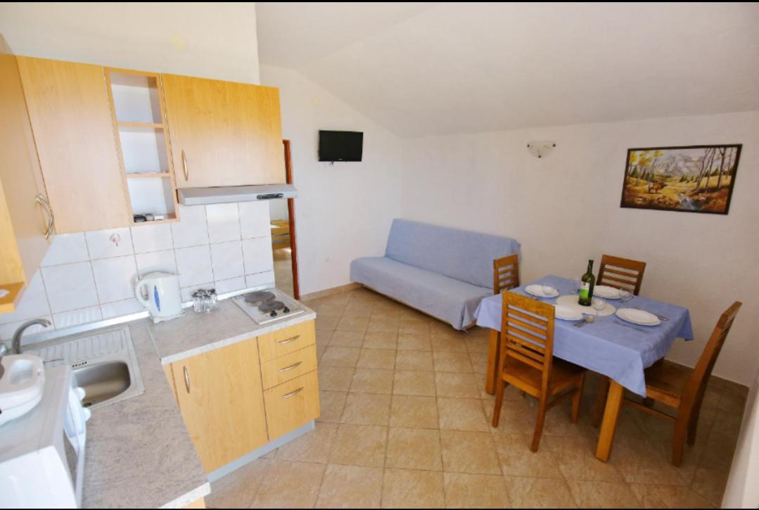 Apartmani Mirjana Tribanj-Kruscica Esterno foto