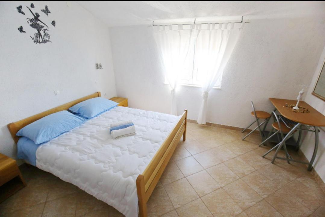 Apartmani Mirjana Tribanj-Kruscica Esterno foto