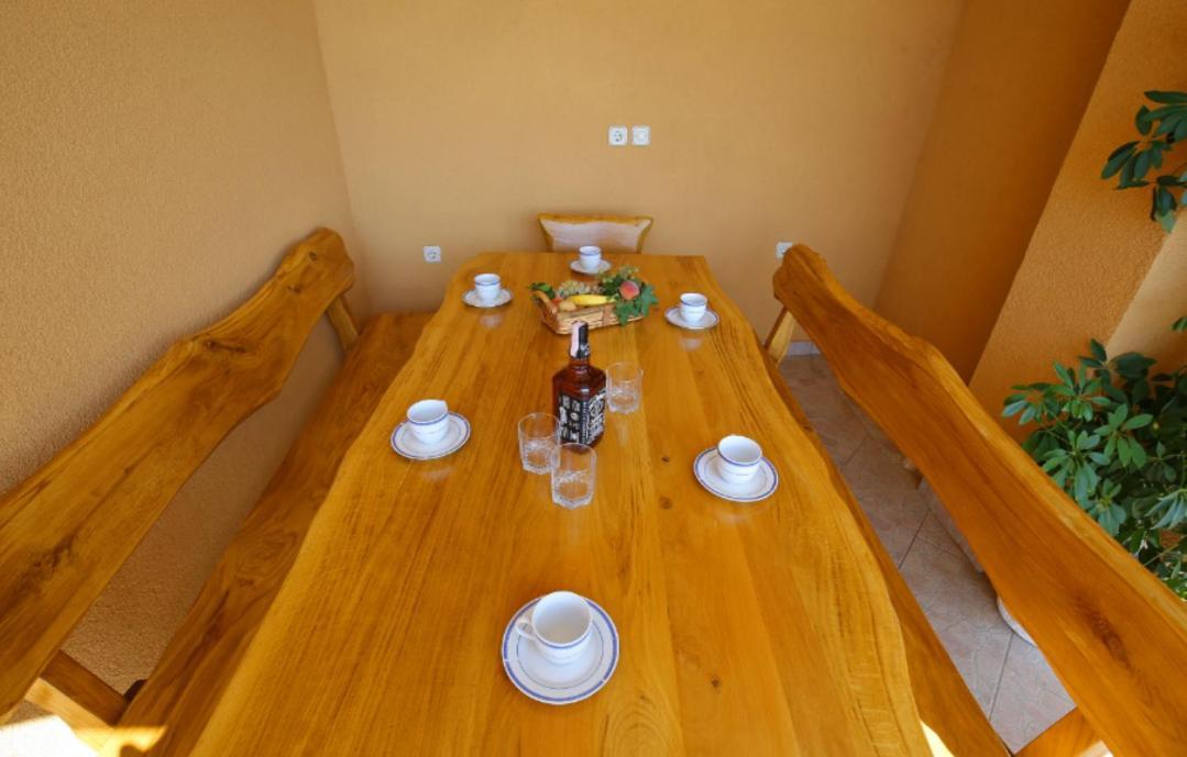 Apartmani Mirjana Tribanj-Kruscica Esterno foto