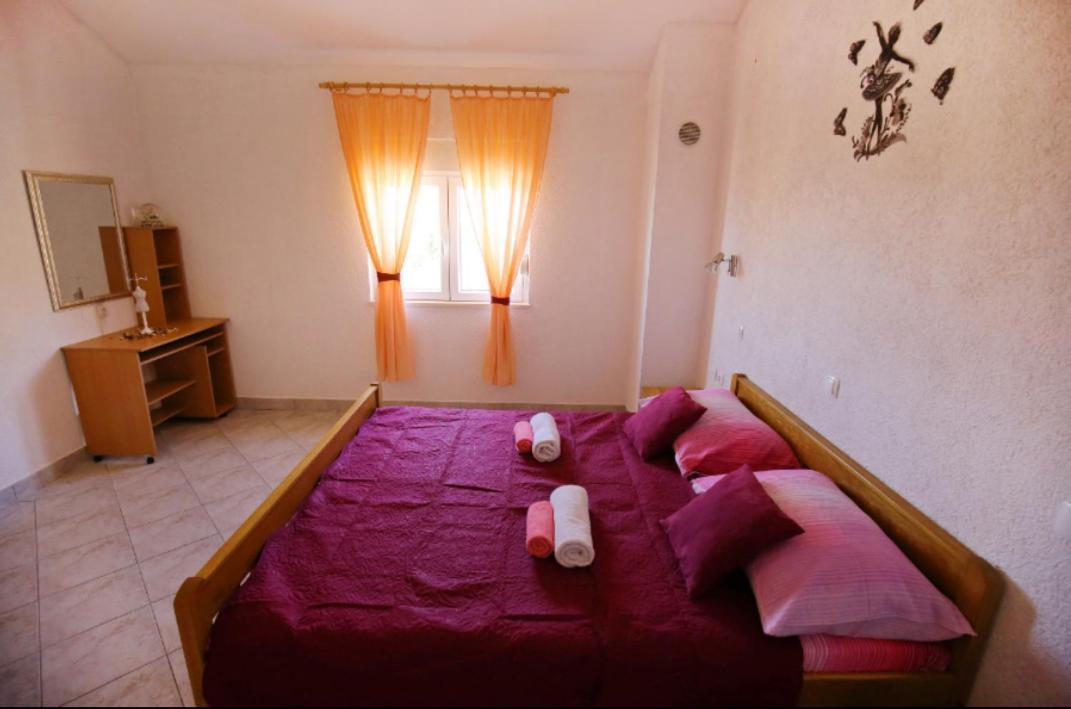 Apartmani Mirjana Tribanj-Kruscica Esterno foto